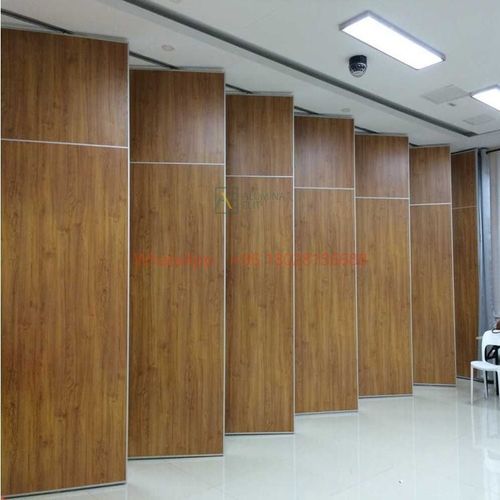 Najnowsze wiadomości firmy o Co to jest ocena STC? Zrozumienie nauki o ścianach dźwiękoszczelnych Często słyszy się, że ściany przesuwne nazywane są 