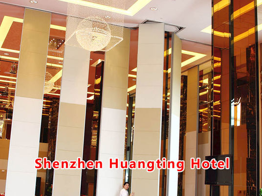 Dobra cena. 6061-T6 Profiles and Q235 Steel Frame Exhibition Partition Walls with 304 Stainless Steel Rollers w Internecie