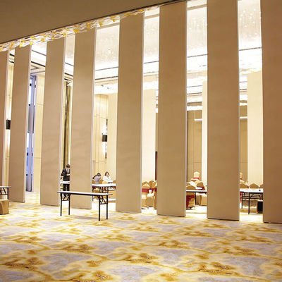 Dobra cena. Customizable Movable Partition Wall with Up to 4.5M Height and 1.2M Width per Panel w Internecie