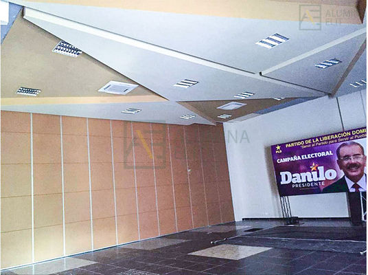 Dobra cena. Customizable Movable Partition Wall with 6061-T6 Aluminum Alloy Frame and Galvanized Square Tube Keel w Internecie